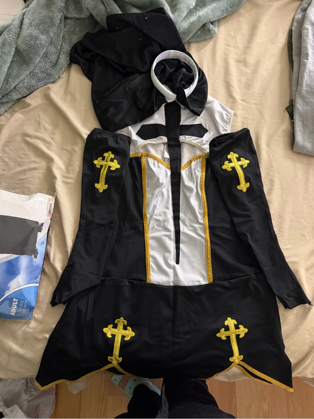 Spirit Black, White and Gold Religious Nun Costume Dress with Hood